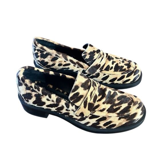 Stuart Weitzman Palmer Bold Penny Loafer Calf Hair Leopard Print NEW Size 7.5 - Picture 1 of 13